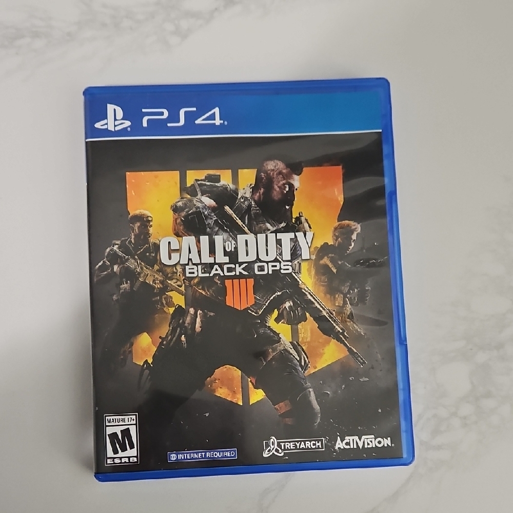 Call of Duty: Black Ops 4 for PS4 - Blue Case - Picture 1 of 4